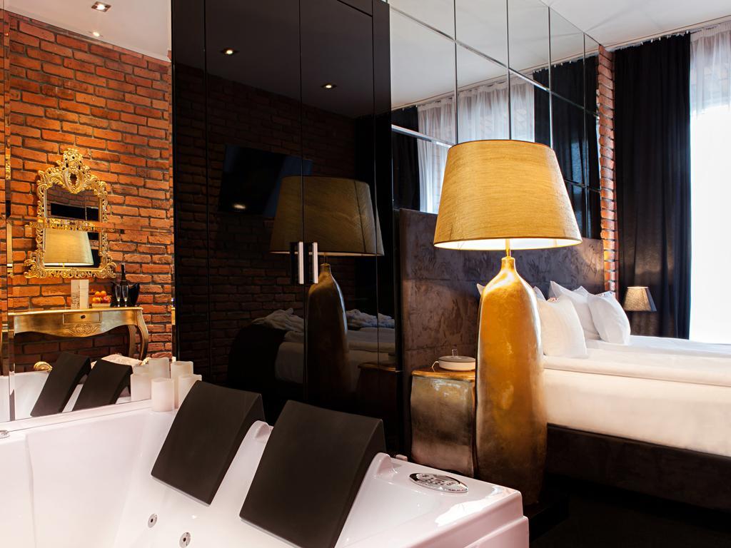 Betmanowska Main Square Adults Only Hotel